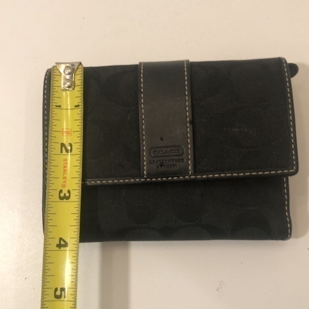Coach black signature jacquard leather wallet - Picture 5 of 10
